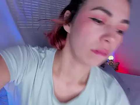 Snapshot of selene_boyer chatting on 16, 2, 2026 selene boyer online show from 16, 2, 2026