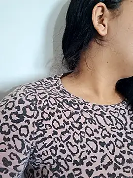 Alessandraa- online show from 8, 10, 2025