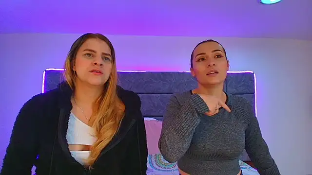 Dakota Megan 69 online show from 9, 2, 2026