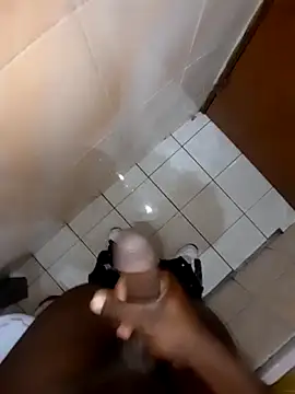 Snapshot of NaughtyBen10 chatting on 16, 11, 2025 NaughtyBen10 online show from 16, 11, 2025