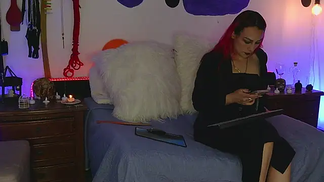 Snapshot of MeganBrown4 chatting on 27, 9, 2025 MeganBrown4 online show from 27, 9, 2025