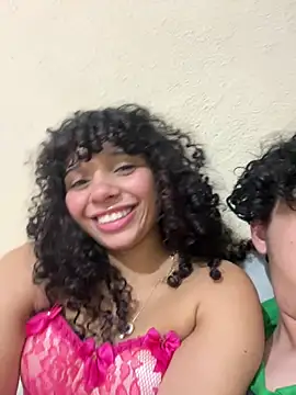 Casal-foda braba online show from 4, 6, 2026
