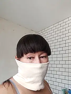 Luu-Lii777 online show from 22, 9, 2025