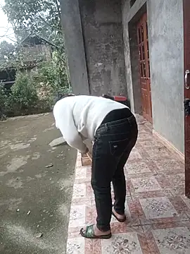 Phuong xxx online show from 6, 2, 2026