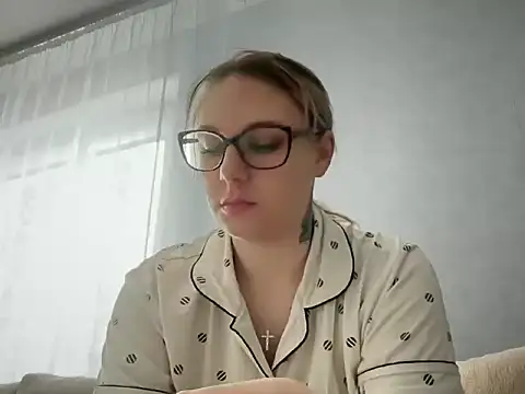 NikexPretty online show from 17, 4, 2026