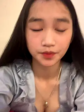 Snapshot of -Lie-06 chatting on 4, 10, 2025 -Lie-06 online show from 4, 10, 2025