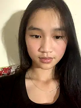 Snapshot of -Lie-06 chatting on 15, 10, 2025 -Lie-06 online show from 15, 10, 2025