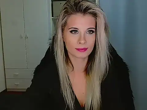 KristineGlow online show from 14, 11, 2025