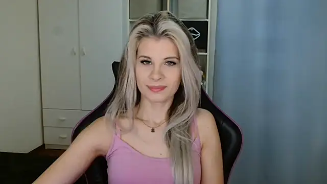 KristineGlow online show from 17, 3, 2026