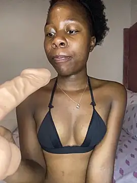 Crazyqueenxxx online show from 27, 10, 2025