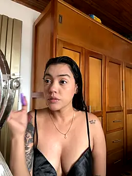 Snapshot of emilylope chatting on 13, 9, 2025 emilylope online show from 13, 9, 2025