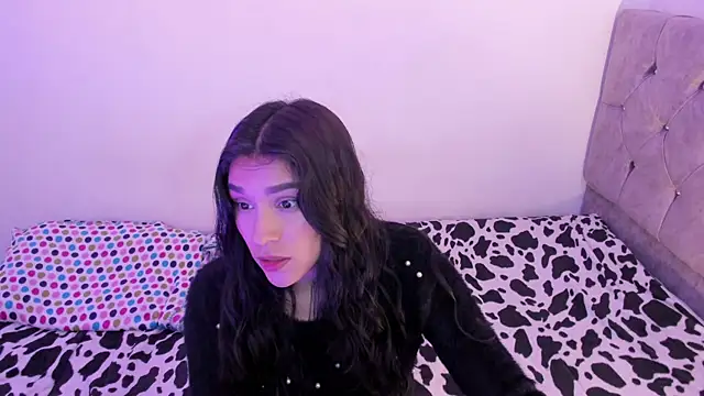 Snapshot of megaan_cb chatting on 28, 10, 2025 megaan cb online show from 28, 10, 2025