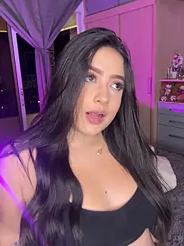 Emiily Moore1 online show from 16, 12, 2025