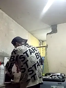 Bebicho14 online show from 13, 4, 2026