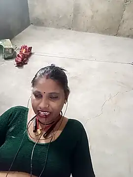 Snapshot of Sandhya_x chatting on 1, 10, 2025 Sandhya x online show from 1, 10, 2025