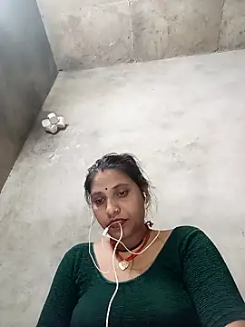 Snapshot of Sandhya_x chatting on 25, 10, 2025 Sandhya x online show from 25, 10, 2025