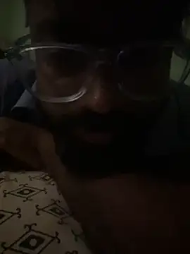 Snapshot of DJLOVE280825 chatting on 11, 6, 2026 DJLOVE280825 online show from 11, 6, 2026