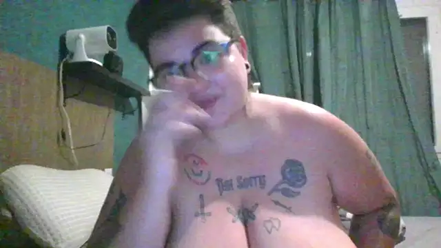 Snapshot of PirateXL chatting on 3, 6, 2026 PirateXL online show from 3, 6, 2026