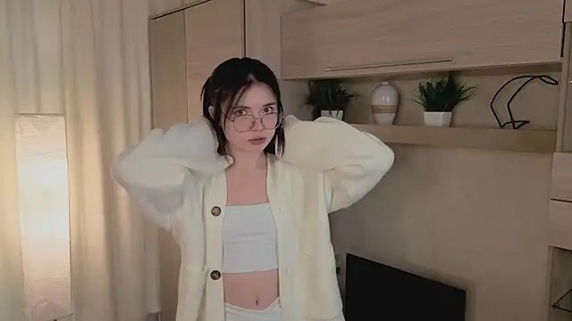 Susan Gardner online show from 19, 11, 2025