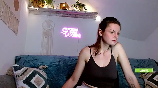 Snapshot of MariaHoward chatting on 29, 9, 2025 MariaHoward online show from 29, 9, 2025