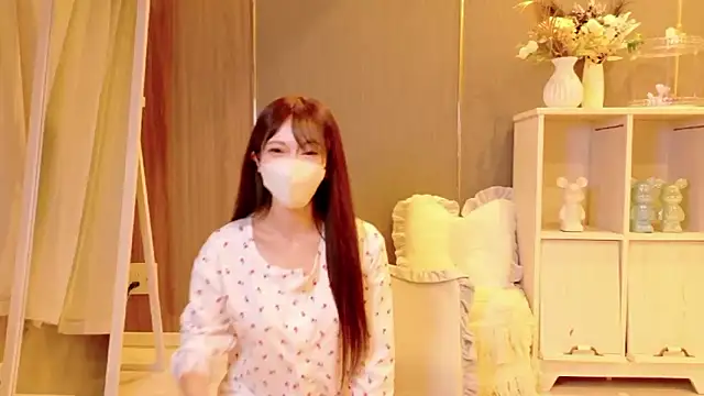 Snapshot of RIRI-style chatting on 19, 10, 2025 RIRI-style online show from 19, 10, 2025