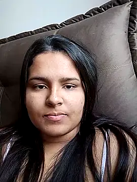 lauramartins7 online show from 17, 10, 2025