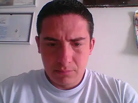 Snapshot of mickseb89 chatting on 15, 3, 2026 mickseb89 online show from 15, 3, 2026