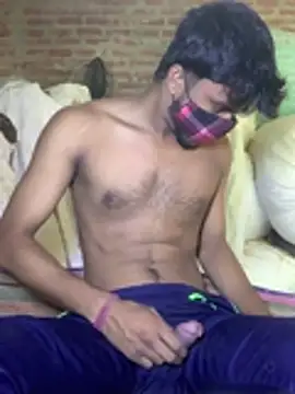 uniquesexyboy5689 online show from 17, 5, 2026