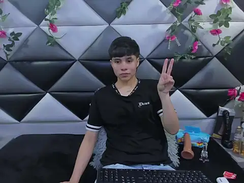 Bruno Cruzz online show from 7, 11, 2025