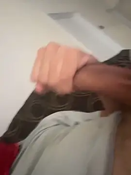 Snapshot of lionr0660 chatting on 16, 9, 2025 lionr0660 online show from 16, 9, 2025