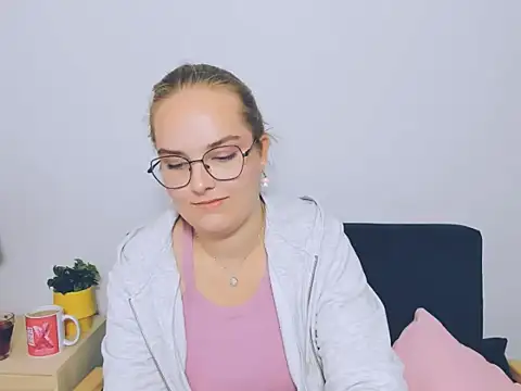 AliceCrazy69 online show from 2, 10, 2025