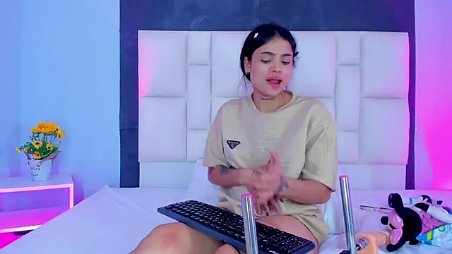 SammyRose  online show from 10, 11, 2025