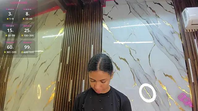 Snapshot of VictoriaDuart chatting on 5, 4, 2026 VictoriaDuart online show from 5, 4, 2026