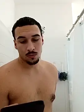 Snapshot of Jadriel23 chatting on 10, 10, 2025 Jadriel23 online show from 10, 10, 2025