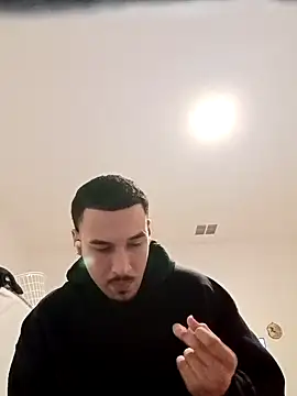 Snapshot of Jadriel23 chatting on 19, 10, 2025 Jadriel23 online show from 19, 10, 2025