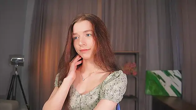 RoxieBolich online show from 15, 9, 2025