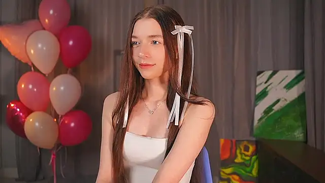 RoxieBolich online show from 9, 10, 2025