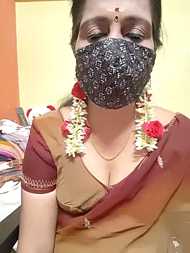 Snapshot of mallu-reshma chatting on 18, 9, 2025 mallu-reshma online show from 18, 9, 2025
