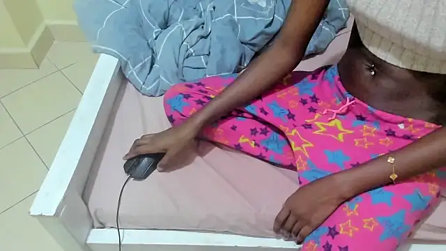 Snapshot of mapeees chatting on 2, 12, 2025 mapeees online show from 2, 12, 2025