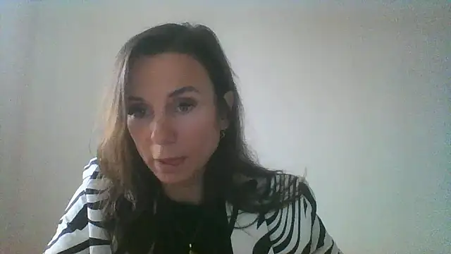 Justnani001 online show from 24, 2, 2026