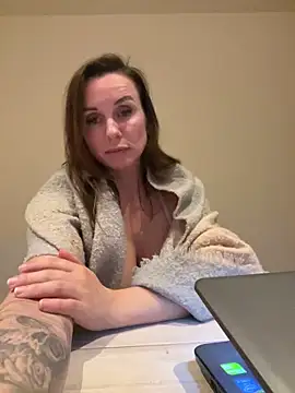 Justnani001 online show from 31, 3, 2026