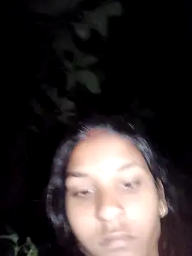 Snapshot of Idhika_Jha chatting on 9, 10, 2025 Idhika Jha online show from 9, 10, 2025