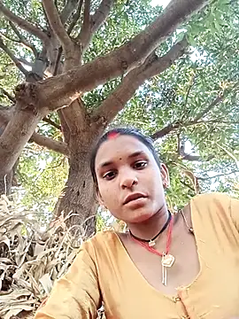 Snapshot of Idhika_Jha chatting on 17, 10, 2025 Idhika Jha online show from 17, 10, 2025