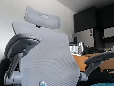 Snapshot of PoneiHetero chatting on 9, 9, 2025 PoneiHetero online show from 9, 9, 2025