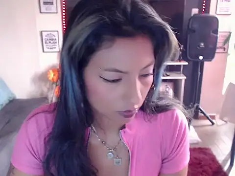 Snapshot of ScarletSizzling chatting on 13, 9, 2025 ScarletSizzling online show from 13, 9, 2025