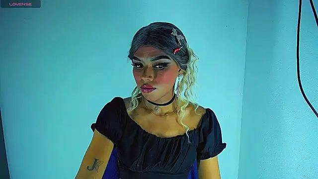 Snapshot of TheBlackwidows chatting on 22, 9, 2025 TheBlackwidows online show from 22, 9, 2025