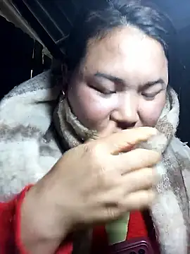 may-squirl online show from 6, 1, 2026