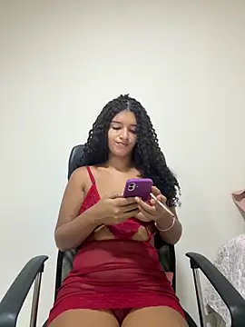 larajuli online show from 24, 2, 2026