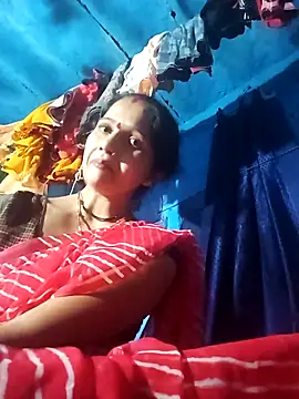 Jooli xx online show from 25, 9, 2025