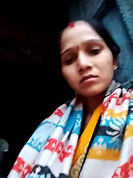 Jooli xx online show from 5, 10, 2025